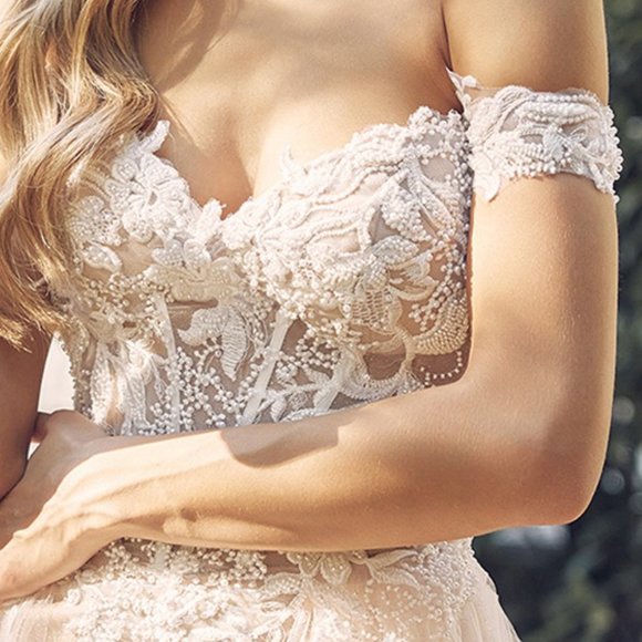 NEW LONG OFF THE SHOULDER SLEEVELESS WEDDING DRESS WITH ZIPPER BACK NX C1107W - Picture 11 of 11